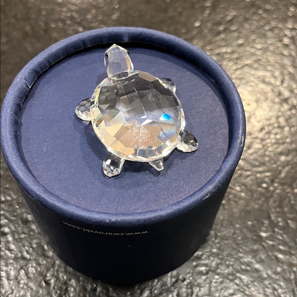 Swarovski Crystal Tortoise - Picture 4 of 6